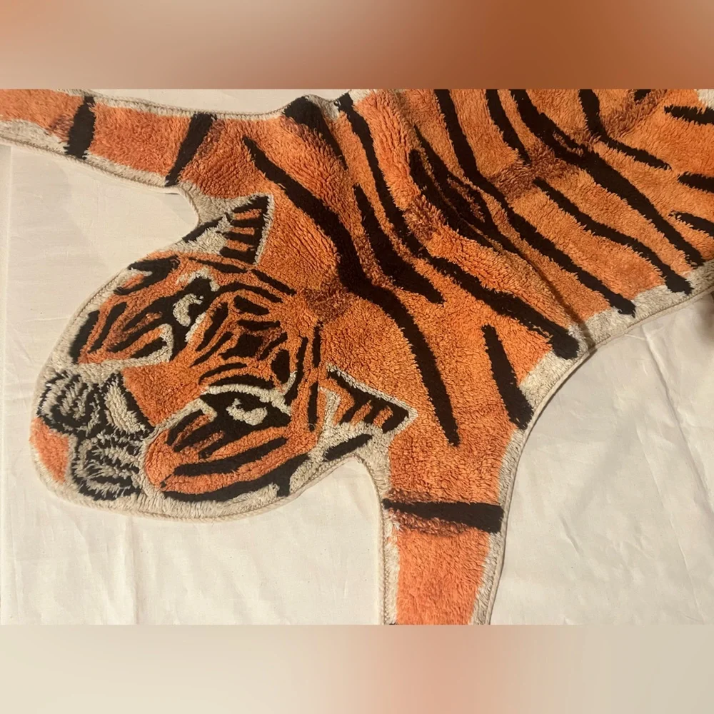 Tiger Face Shag Rug Accent - Bold Orange & Black
